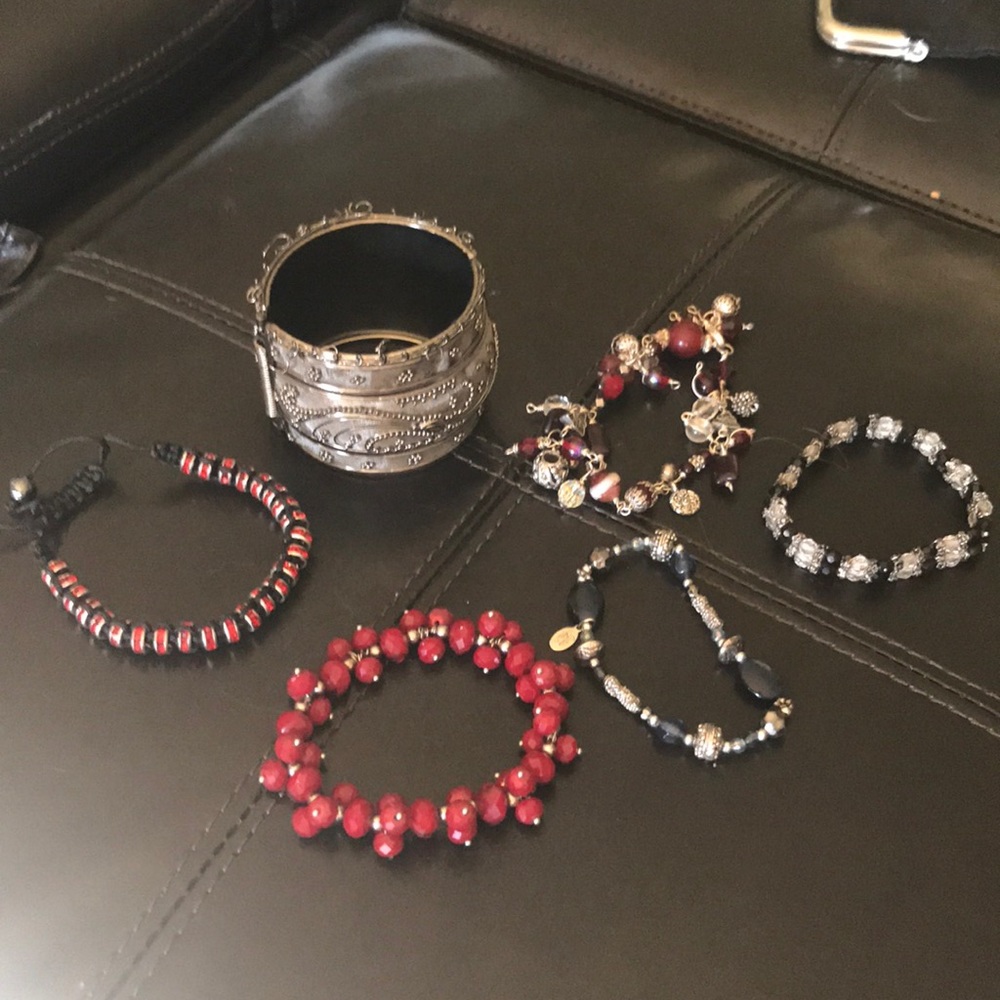 Insanely amazing jewelry lot